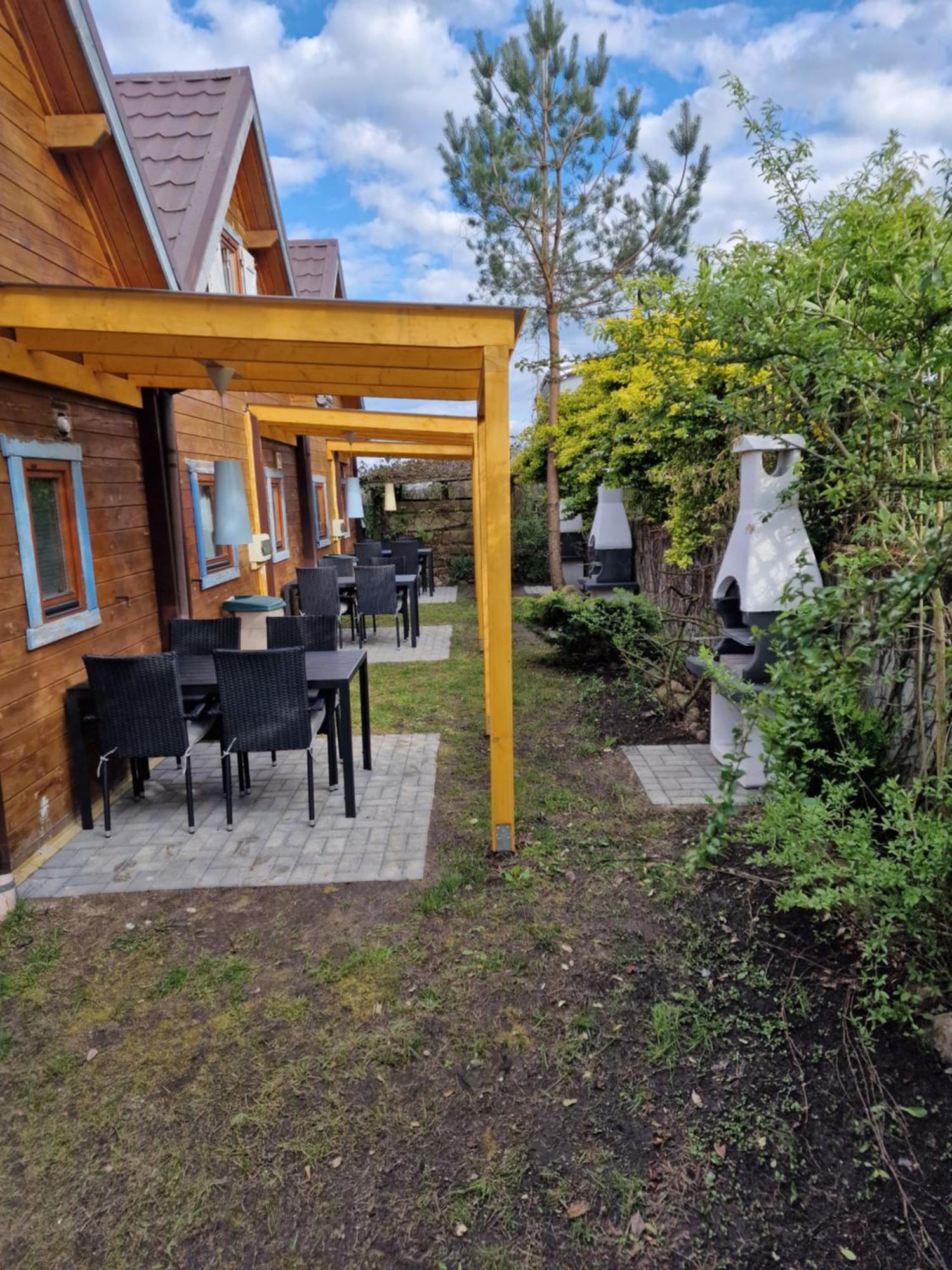 Domki Rekin Podgrzewany Basen Z Brodzikiem Oraz Klimatyzacja Rewal Exteriér fotografie